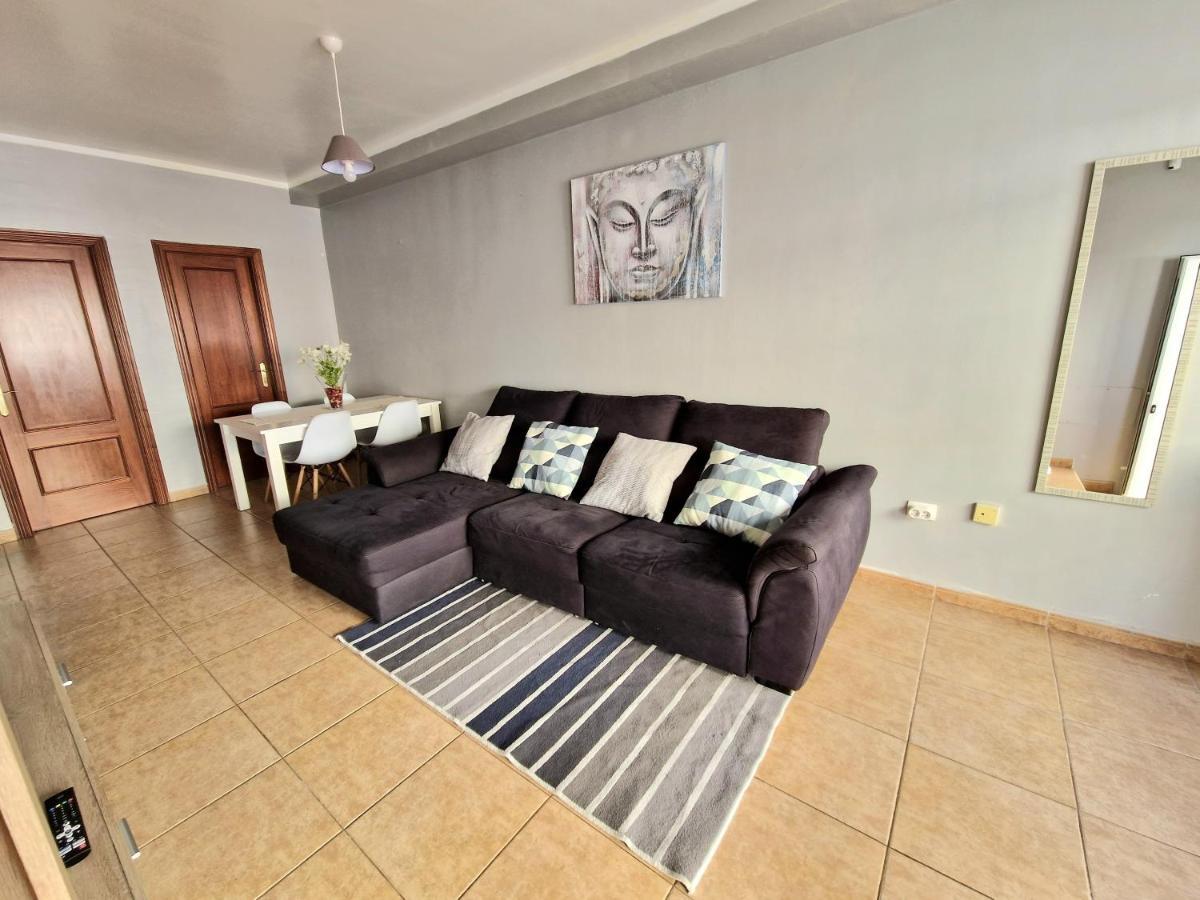 Spacious Chalet Next To The Sea - Airport Villa San Isidro  Bagian luar foto