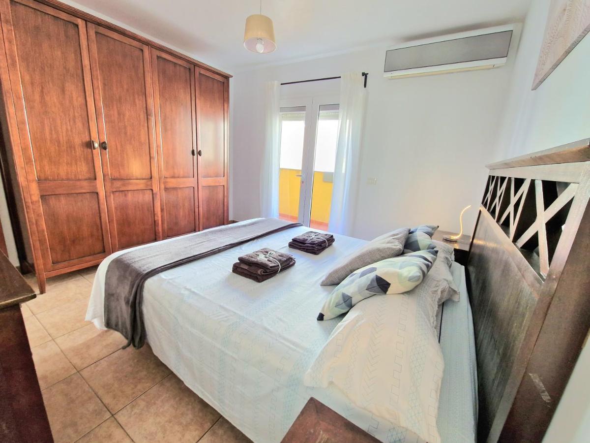Spacious Chalet Next To The Sea - Airport Villa San Isidro  Bagian luar foto