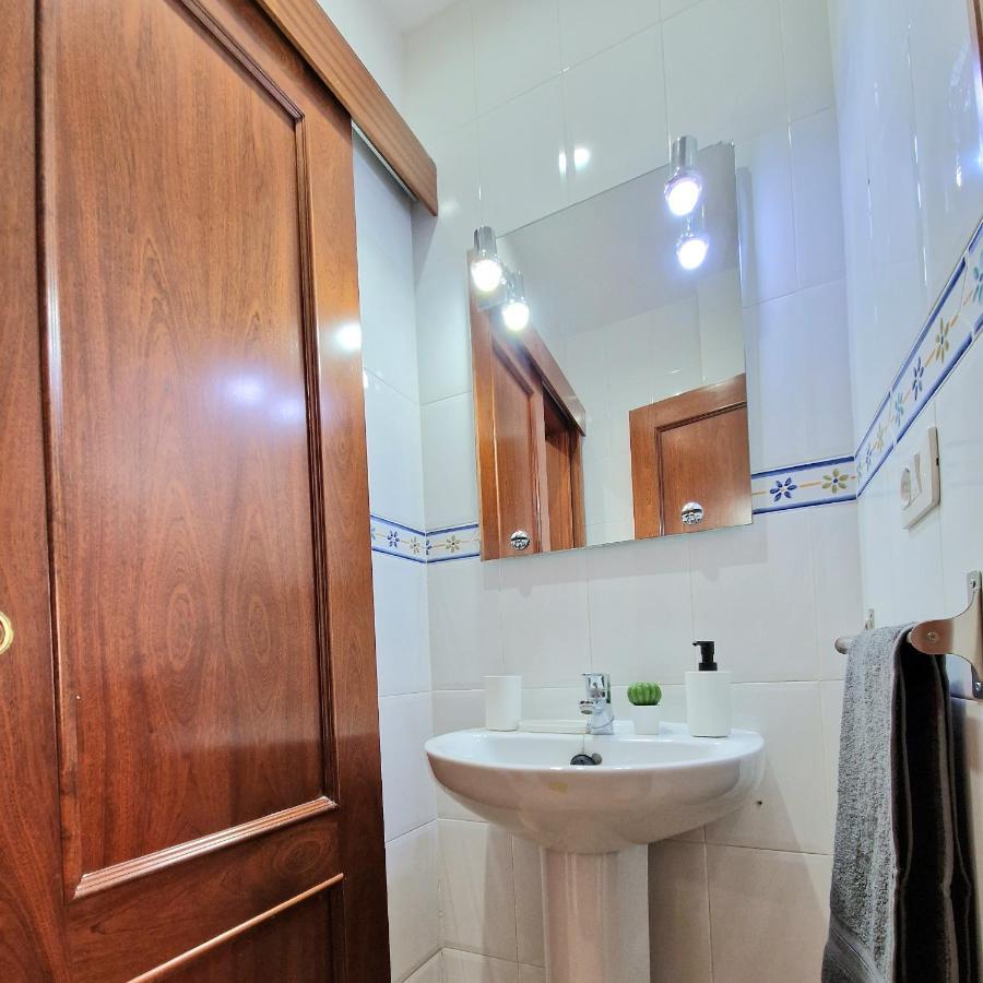 Spacious Chalet Next To The Sea - Airport Villa San Isidro  Bagian luar foto