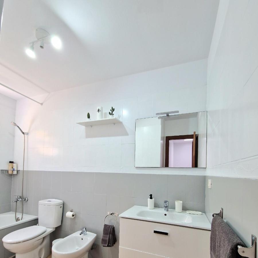 Spacious Chalet Next To The Sea - Airport Villa San Isidro  Bagian luar foto